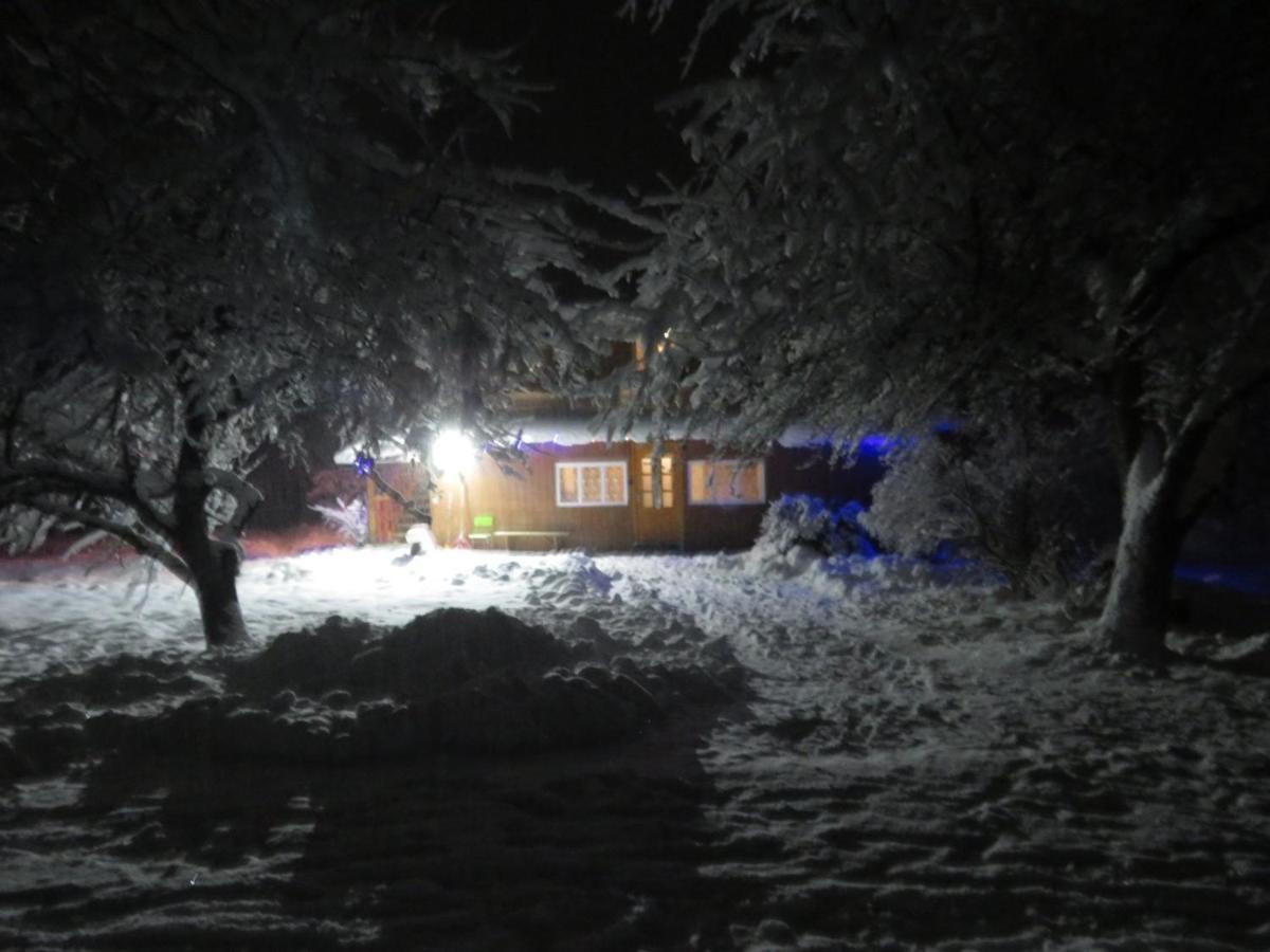 Holiday Home Tihiy Dvor Mykulychyn Exterior foto