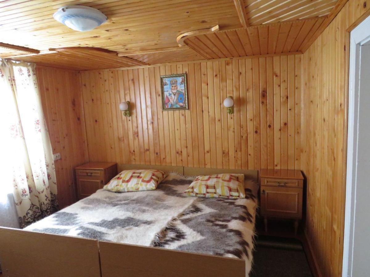 Holiday Home Tihiy Dvor Mykulychyn Exterior foto