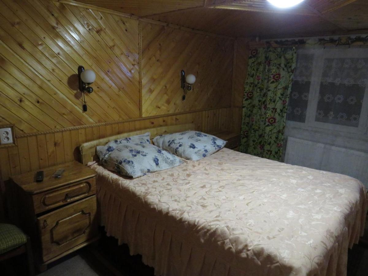 Holiday Home Tihiy Dvor Mykulychyn Exterior foto